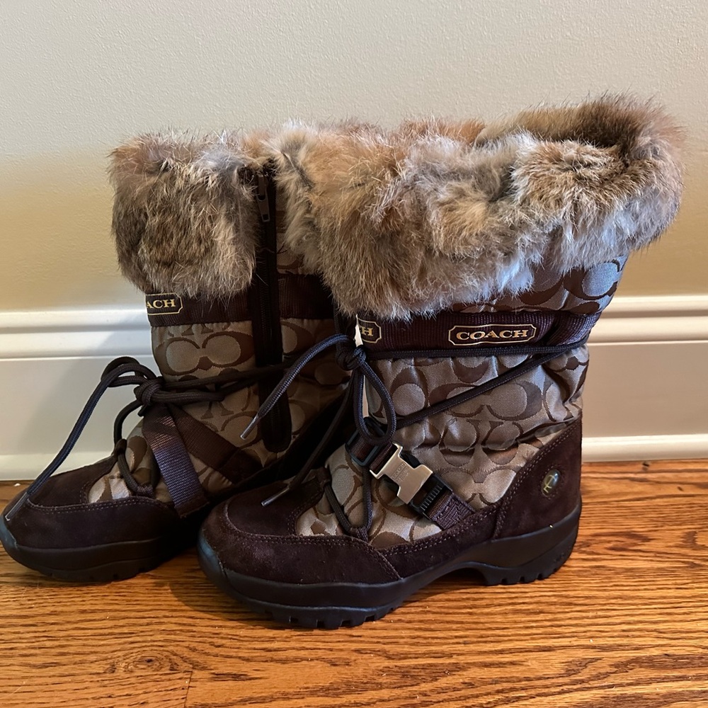 COACH Boots With Fur Upper line | Size 6.5M